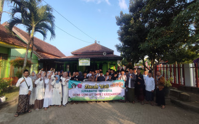 OSIS SMPNEKADA Ziarah Wali Jatim