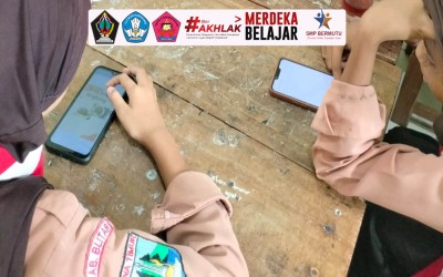 P5 Kewirausahaan Singkong Membawa Berkah SMPN 2 Kademangan: Membuat Desain Kemasan Kembangkan Jiwa “Entrepreuner” Sejak Dini